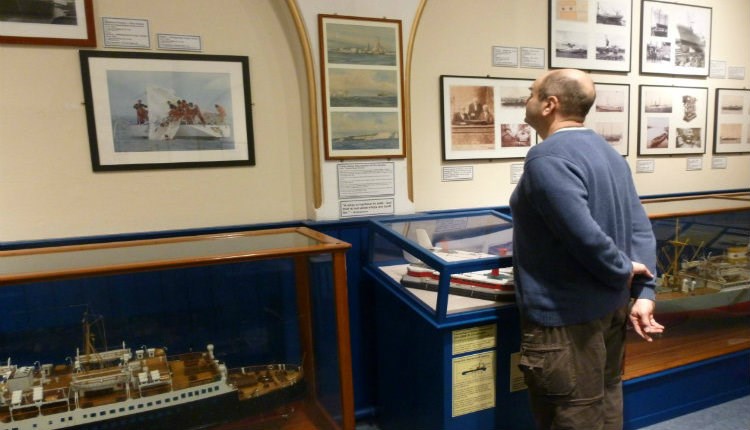 cowes maritime museum